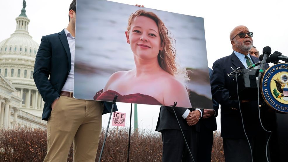 WASHINGTON, DC - JANUARY 14: House Homeland Security Committee Ranking Member Rep. Bennie Thompson (D-MS) speaks during a news conference to discuss the killing of Renee Nicole Good outside the U.S. Capitol on January 14, 2026 in Washington, DC. An unarmed 37-year-old mother of three, Good was shot and killed by U.S. Immigration and Customs Enforcement officer Jonathan Ross on January 7 during a confrontation with federal agents. (Photo by Chip Somodevilla/Getty Images)