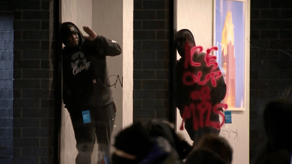 Minneapolis protesters outside Hilton hotel Jan. 25, 2026 (KARE via CNN Newsource)