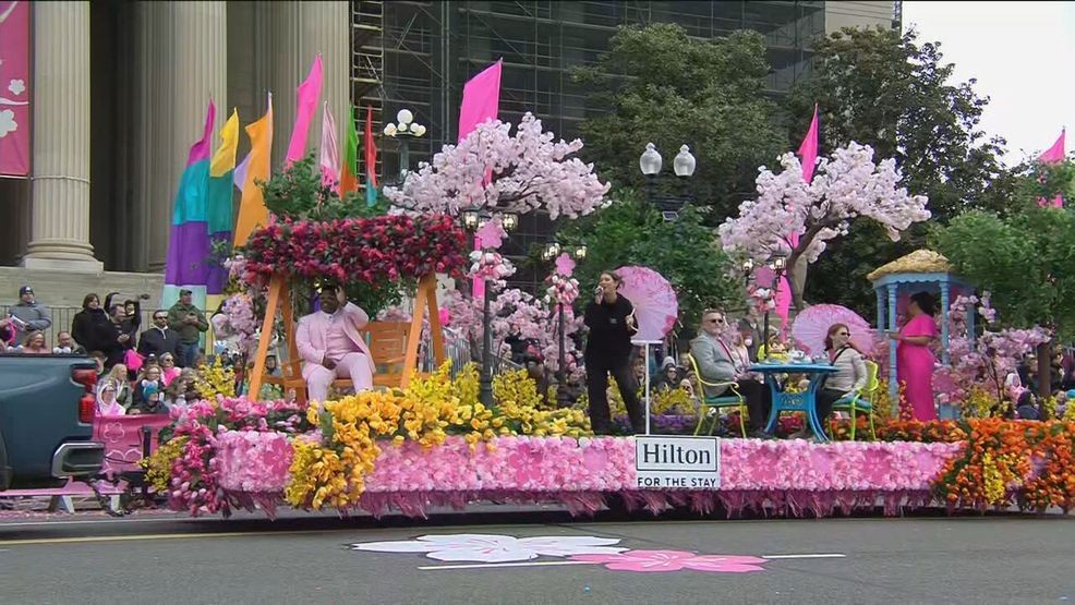 Mickey Mouse, Mayor Muriel Bowser, and more join the National Cherry Blossom Festival Parade (7News)
