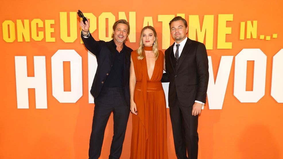 LONDON, ENGLAND - JULY 30:  (L-R)  Brad Pitt, Margot Robbie and Leonardo DiCaprio attend the UK Premiere of Once Upon A Time...In Hollywood at Odeon Luxe Leicester Square on July 30, 2019 in London, England. (Photo by Tim P. Whitby/Getty Images for Sony)