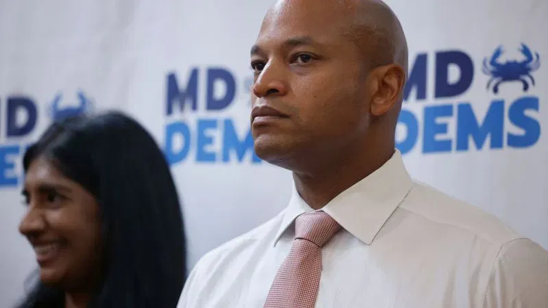COLLEGE PARK, MARYLAND - OCTOBER 26: Maryland Democratic gubernatorial nominee Wes Moore (R) and lieutenant gubernatorial nominee Aruna Miller hold a campaign rally at the Stamp Student Union on the campus of the University of Maryland on October 26, 2022 in College Park, Maryland. An Army veteran, television host and former investment banker, Moore, who is leading Republican nominee Dan Cox, would be the first Black governor of Maryland if elected in November. (Photo by Chip Somodevilla/Getty Images)